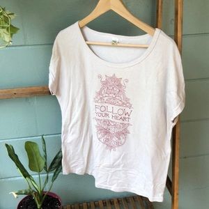 Follow Your Heart scoop neck tee Soul Flower